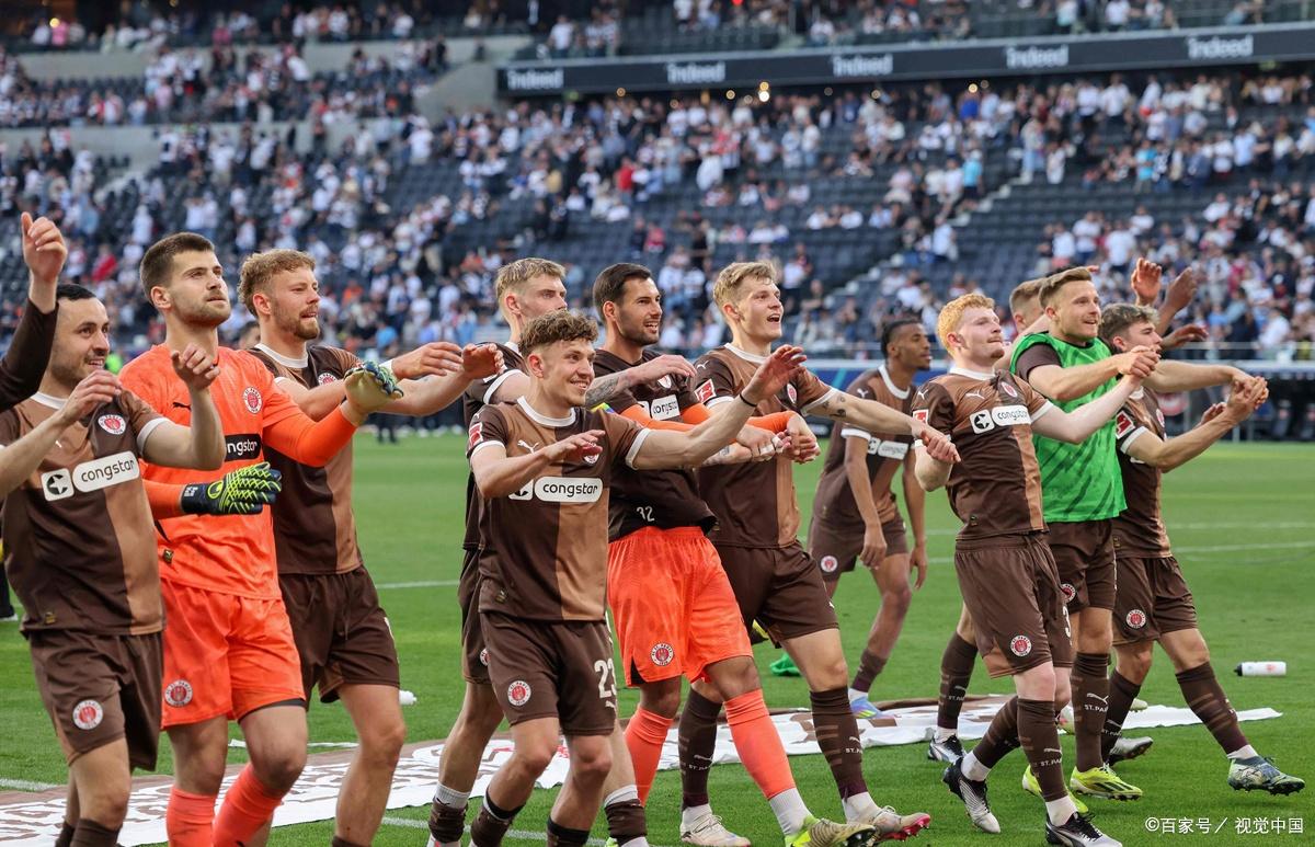 弗赖堡队奋力抗衡,努力保持中游位置,稳步上升的简单介绍 弗赖堡队奋力抗衡,努力保持中游位置,稳步上升的简单介绍