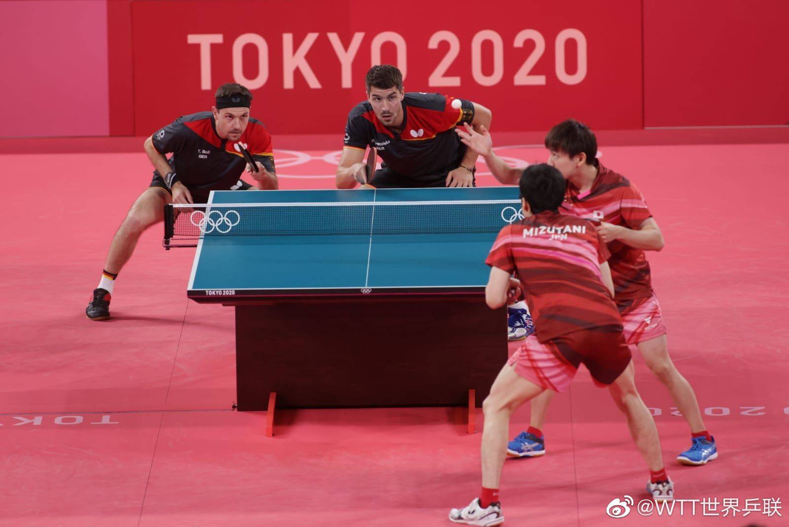 日本队鏖战韩国队，波尔高光表现的简单介绍