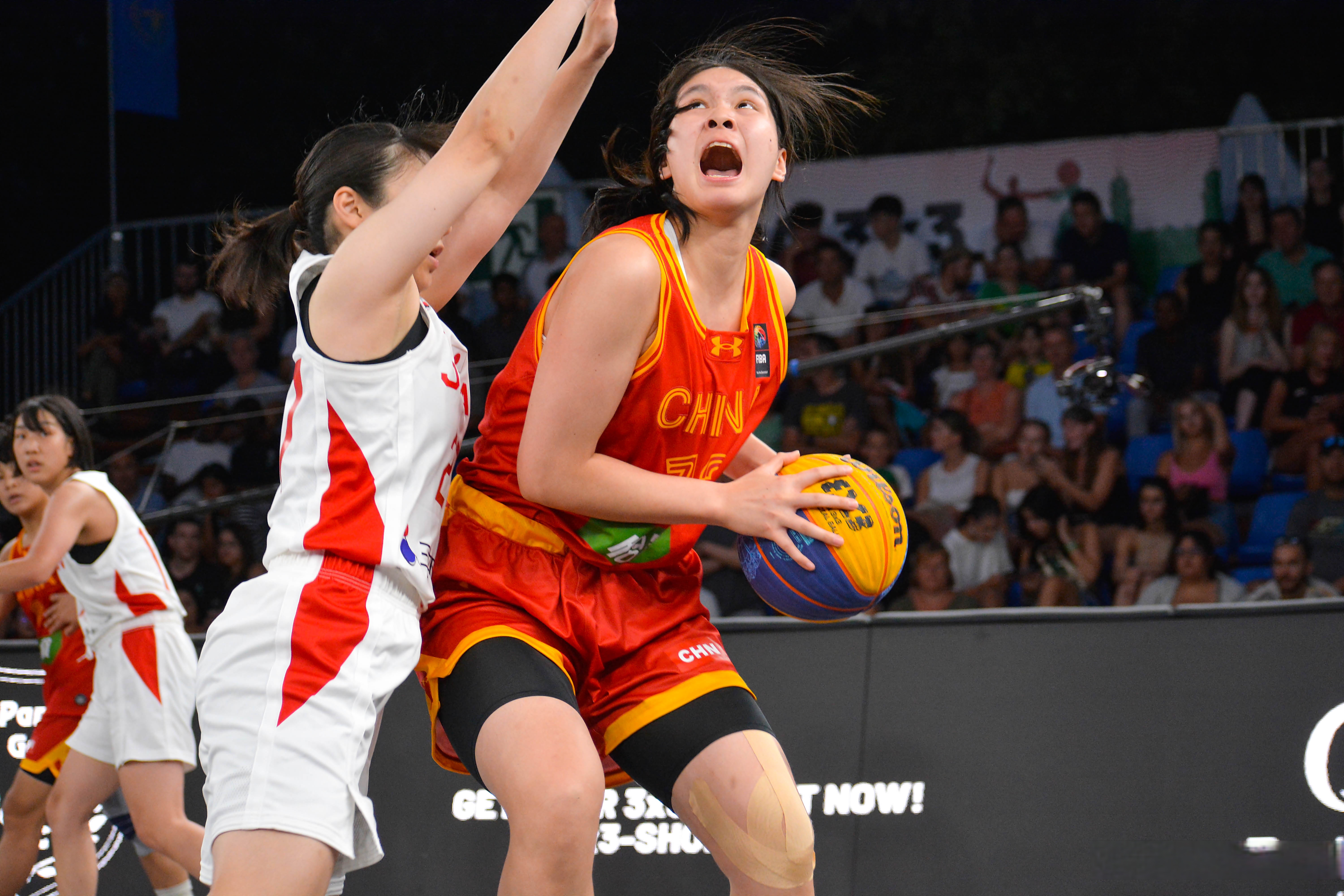 日本队鏖战泰国队，李梓嘉状态火热