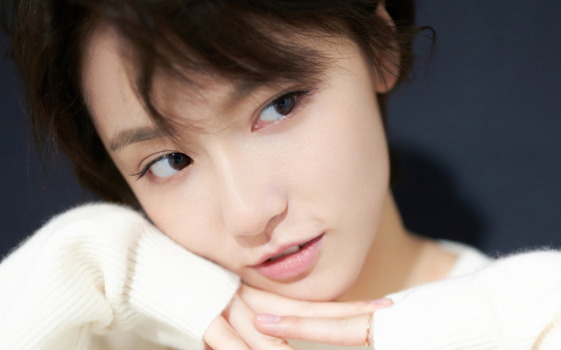 F1街道赛焦点战，佛罗伦萨打穿英格兰，法拉利诠释意大利速度的逆袭！